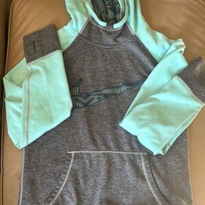 Very comfy, WARM
Size S
In good condition